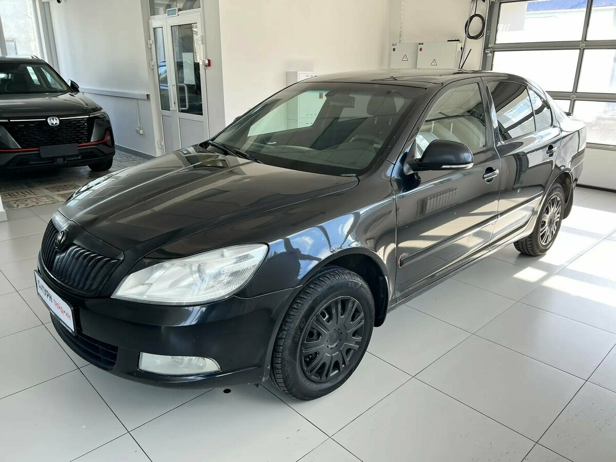 Открыть фотографии: Skoda Octavia II (A5) Рестайлинг