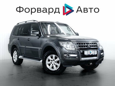 Mitsubishi Pajero IV Рестайлинг 1