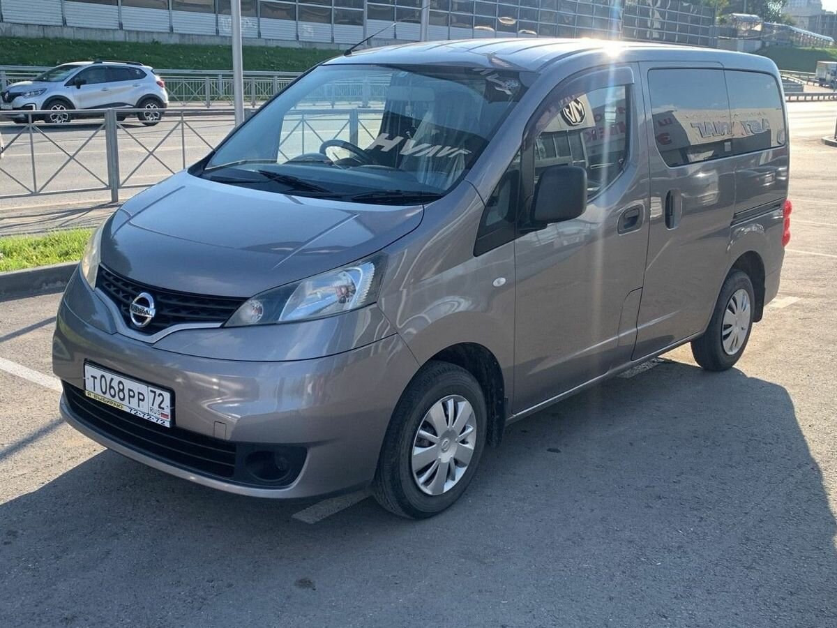 Открыть фотографии: Nissan NV200