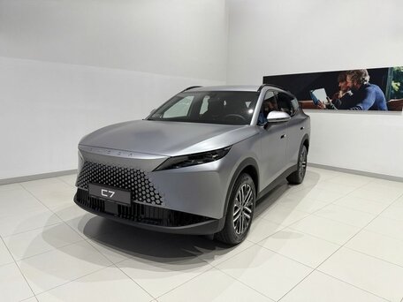 Omoda C7