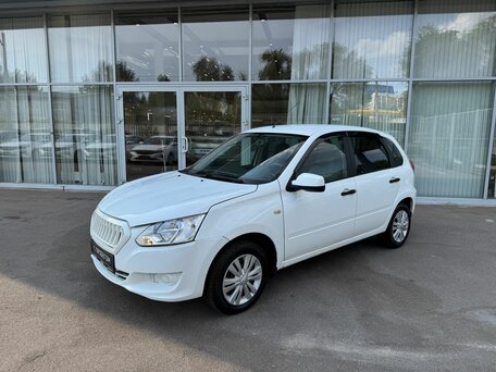 Datsun mi-DO