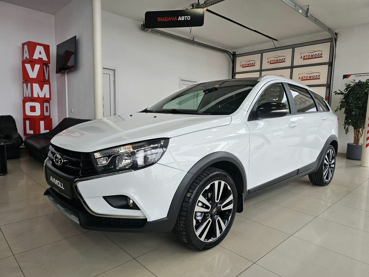 Открыть фотографии: Lada (ВАЗ) Vesta I