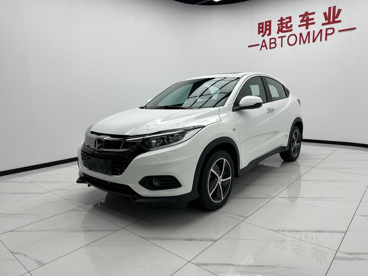 Открыть фотографии: Honda Vezel I Рестайлинг