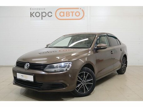 Volkswagen Jetta VI