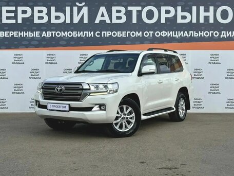 Toyota Land Cruiser 200 Series Рестайлинг 2