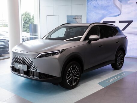 Omoda C7