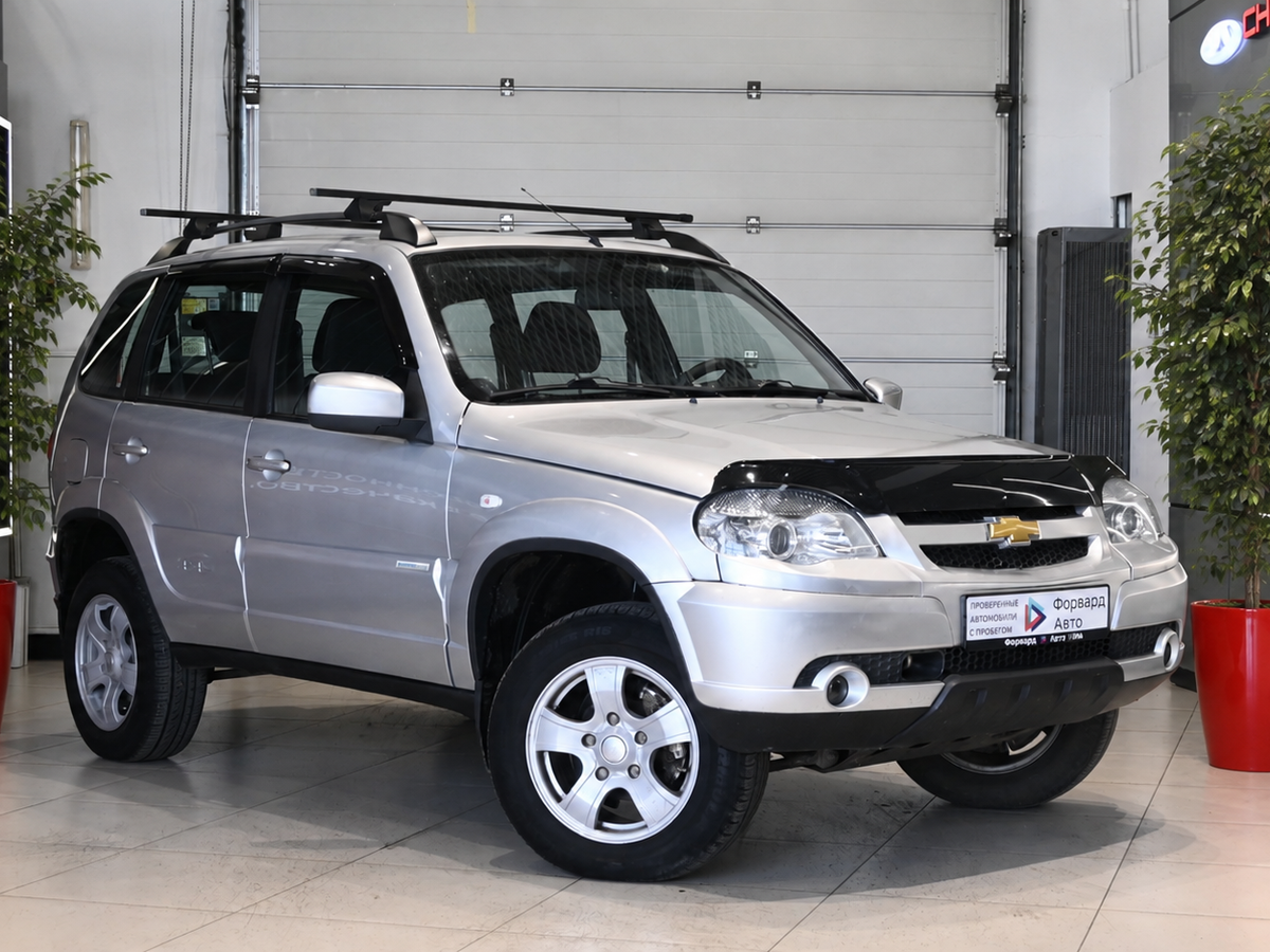 Открыть фотографии: Chevrolet Niva I Рестайлинг