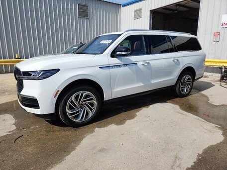 Lincoln Navigator V