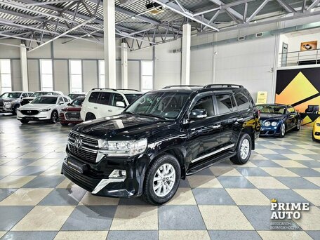 Toyota Land Cruiser 200 Series Рестайлинг 2