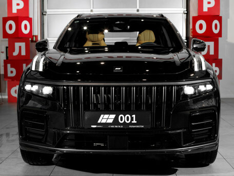 Lynk & Co 09