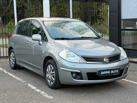 Nissan Tiida I Рестайлинг