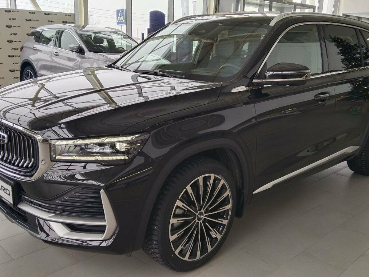 Открыть фотографии: Geely Monjaro I Рестайлинг