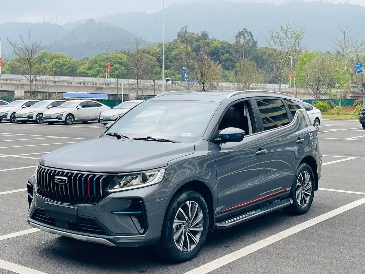 Открыть фотографии: Geely Vision X6 Pro