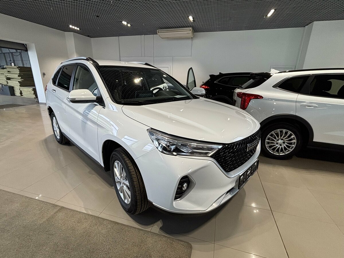 Открыть фотографии: Haval M6 II