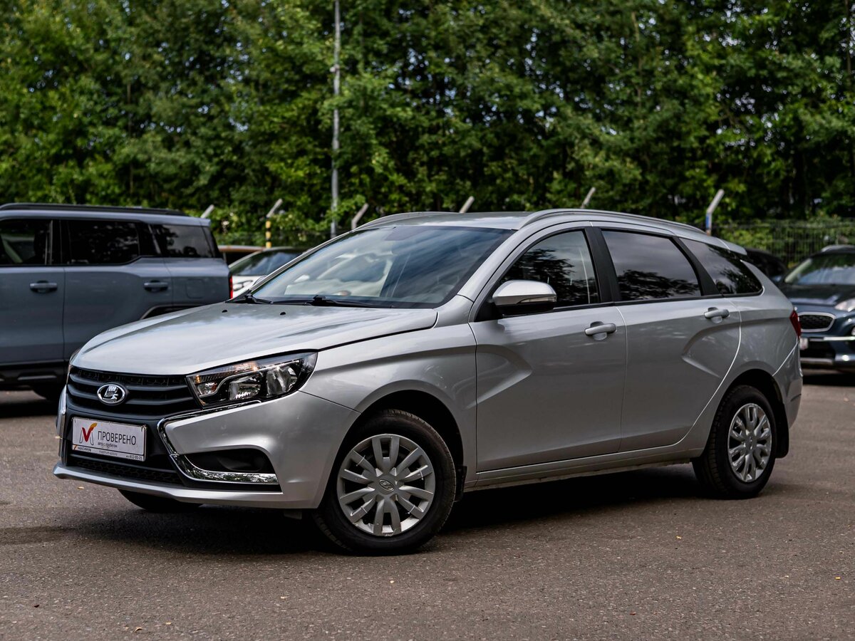 Открыть фотографии: Lada (ВАЗ) Vesta I
