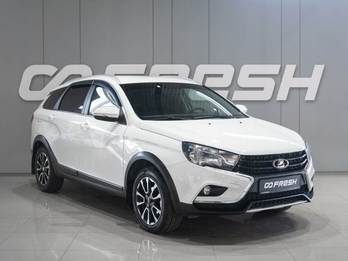 Открыть фотографии: Lada (ВАЗ) Vesta I