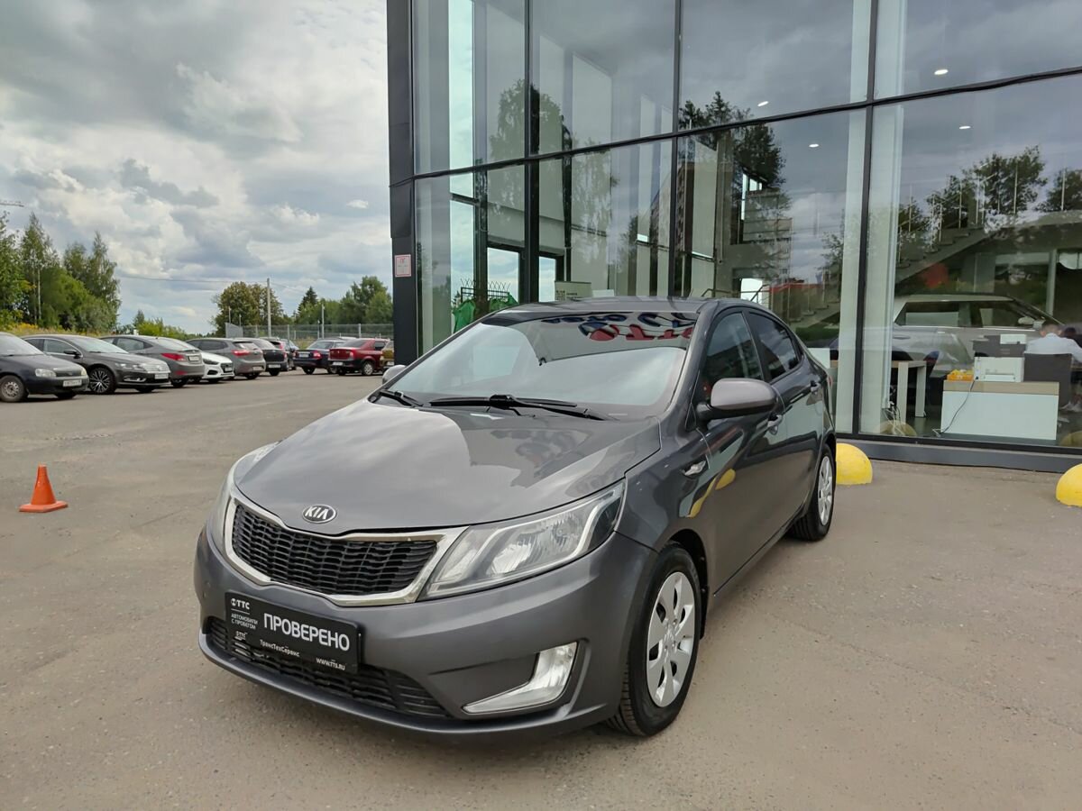 Открыть фотографии: Kia Rio III