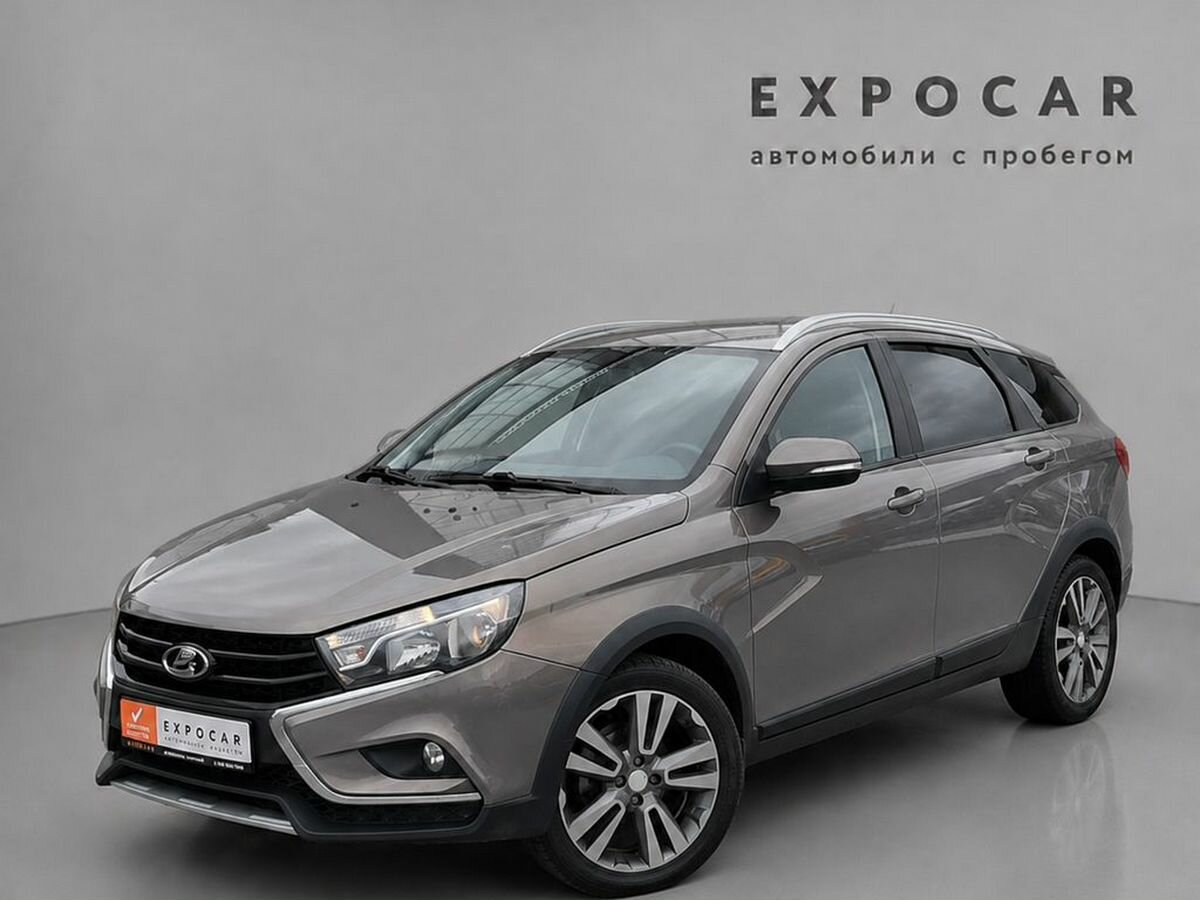 Открыть фотографии: Lada (ВАЗ) Vesta I