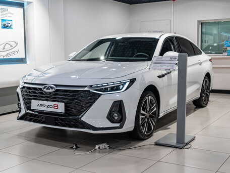 Chery Arrizo 8