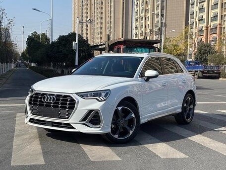 Audi Q3 Sportback II (F3)