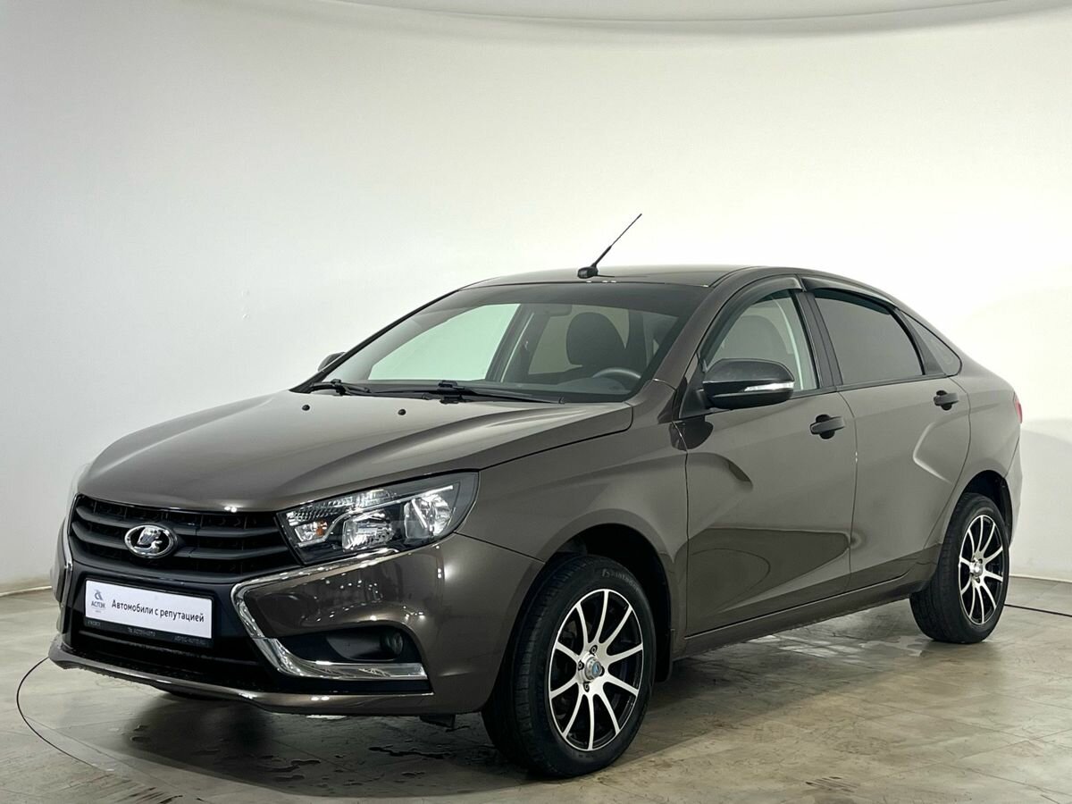 Открыть фотографии: Lada (ВАЗ) Vesta I