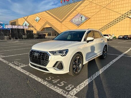 Audi Q3 II (F3)