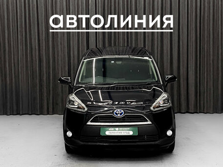 Toyota Sienta II