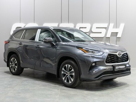 Toyota Highlander IV (XU70)