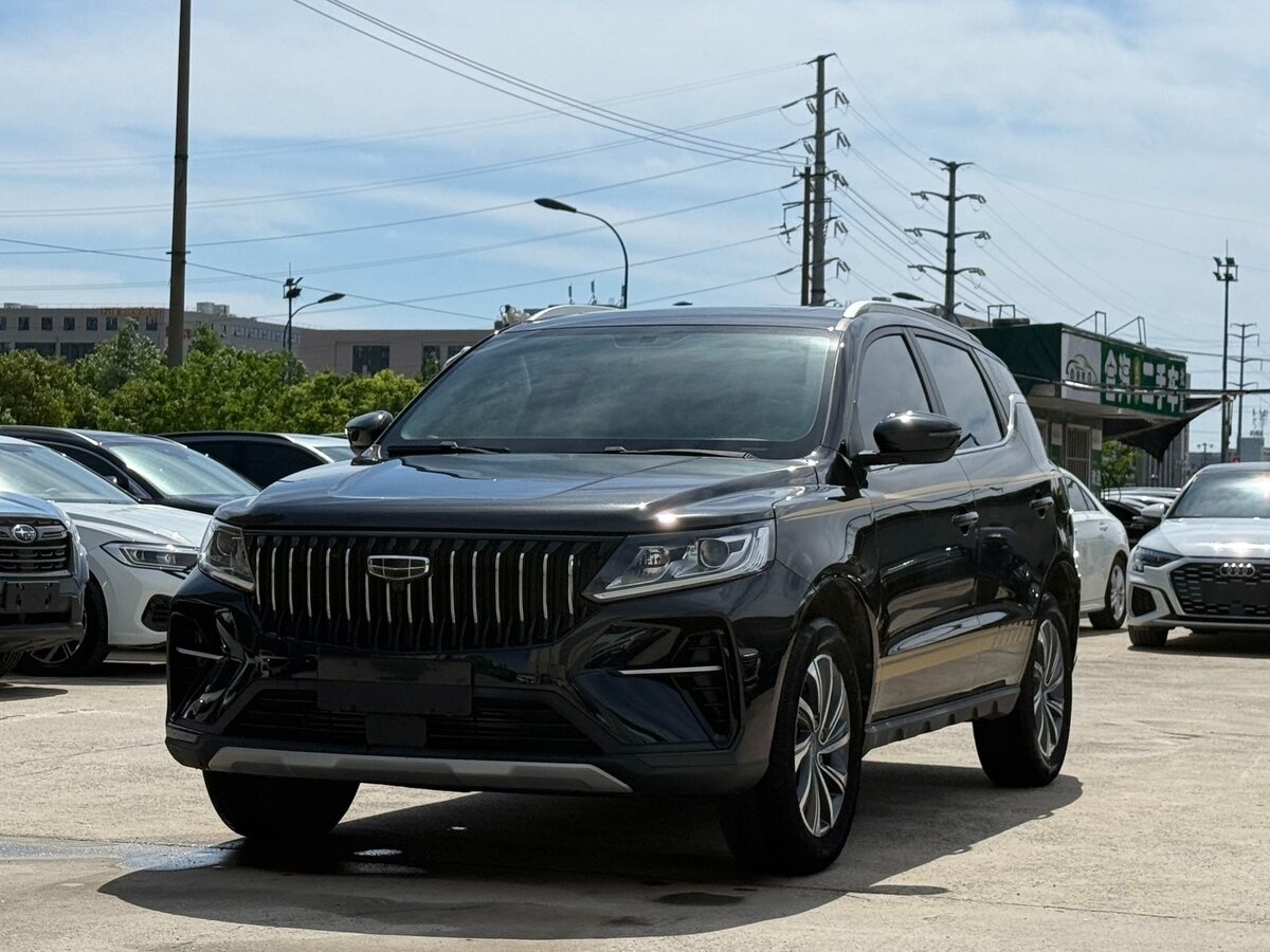 Открыть фотографии: Geely Vision X6 Pro