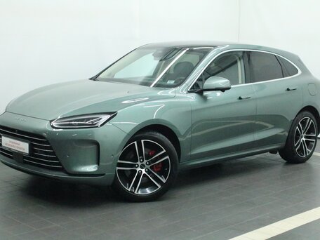 Seres M5