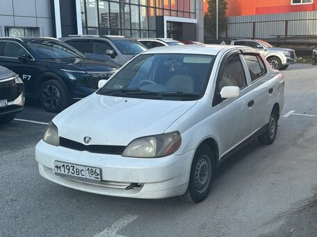 Toyota Platz