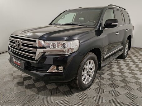 Toyota Land Cruiser 200 Series Рестайлинг 2