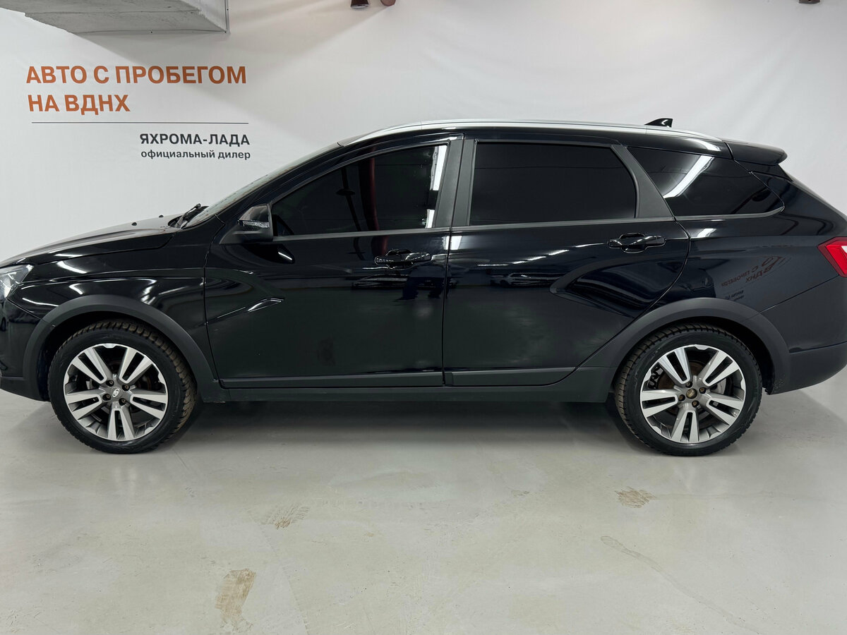 Открыть фотографии: Lada (ВАЗ) Vesta I
