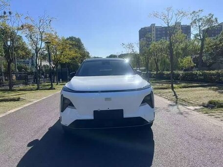 Geely Galaxy L7
