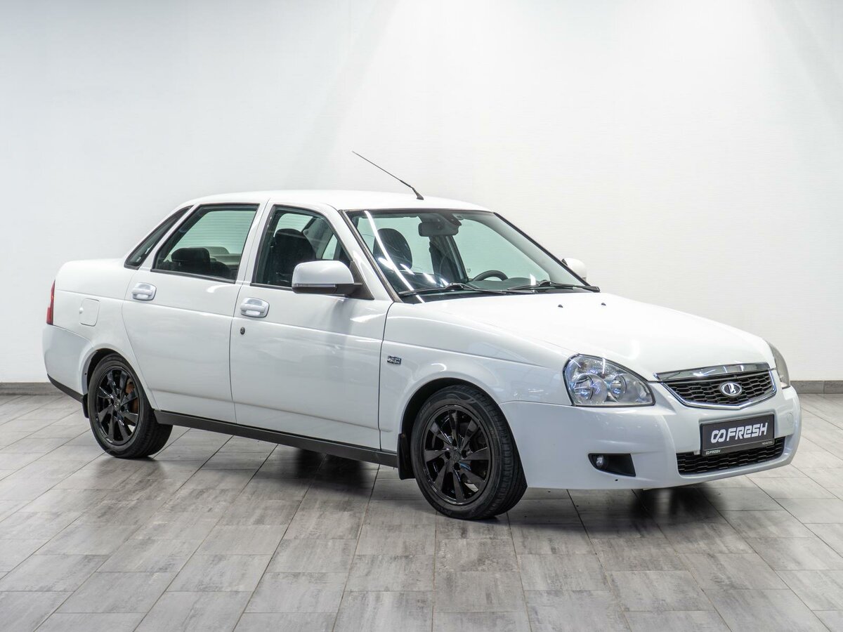 Открыть фотографии: Lada (ВАЗ) Priora I Рестайлинг