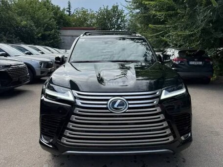 Lexus LX IV
