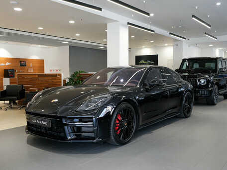 Porsche Panamera III