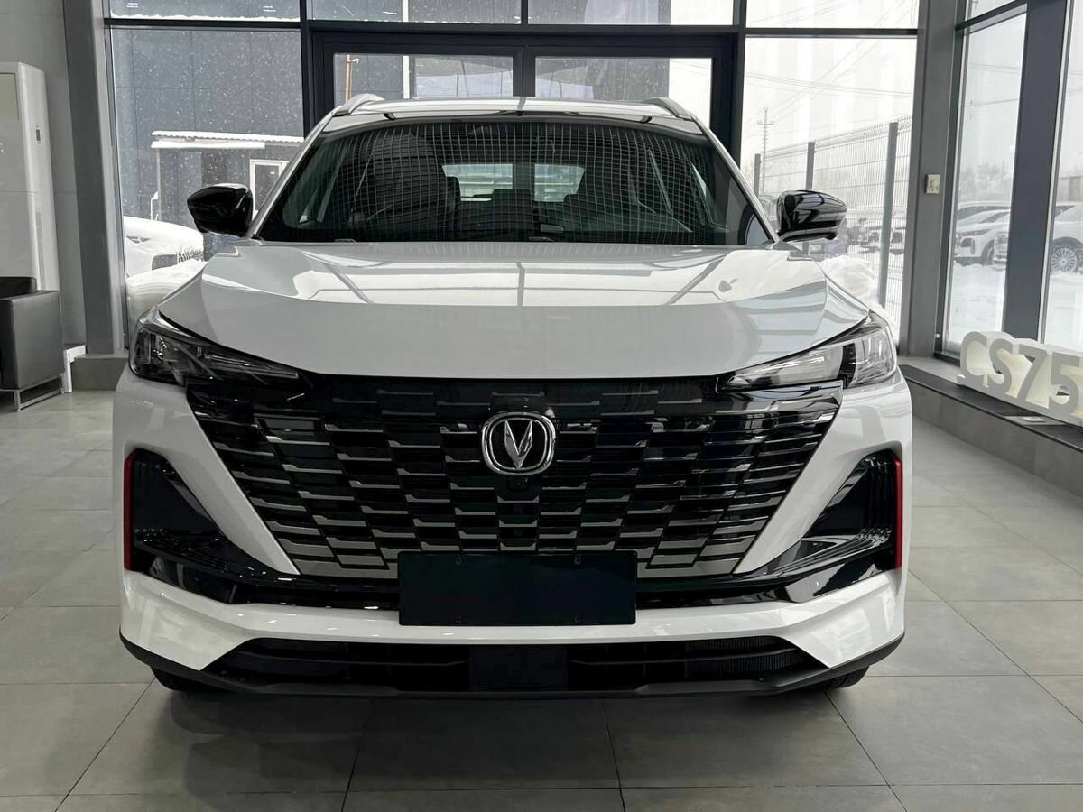 Открыть фотографии: Changan UNI-S I