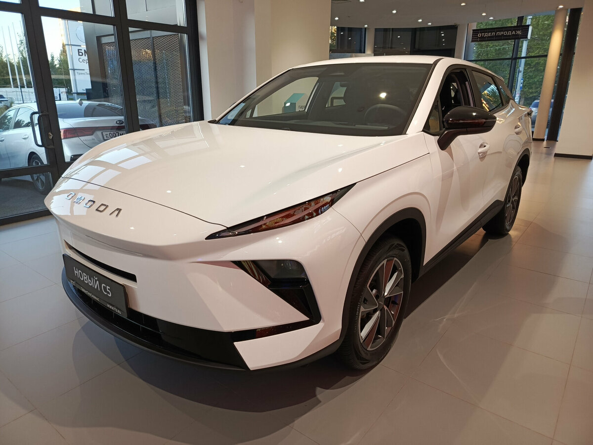 Открыть фотографии: Omoda C5 II