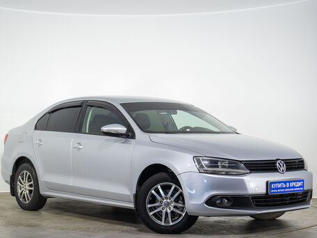 Volkswagen Jetta VI