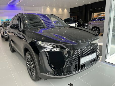 Omoda C7