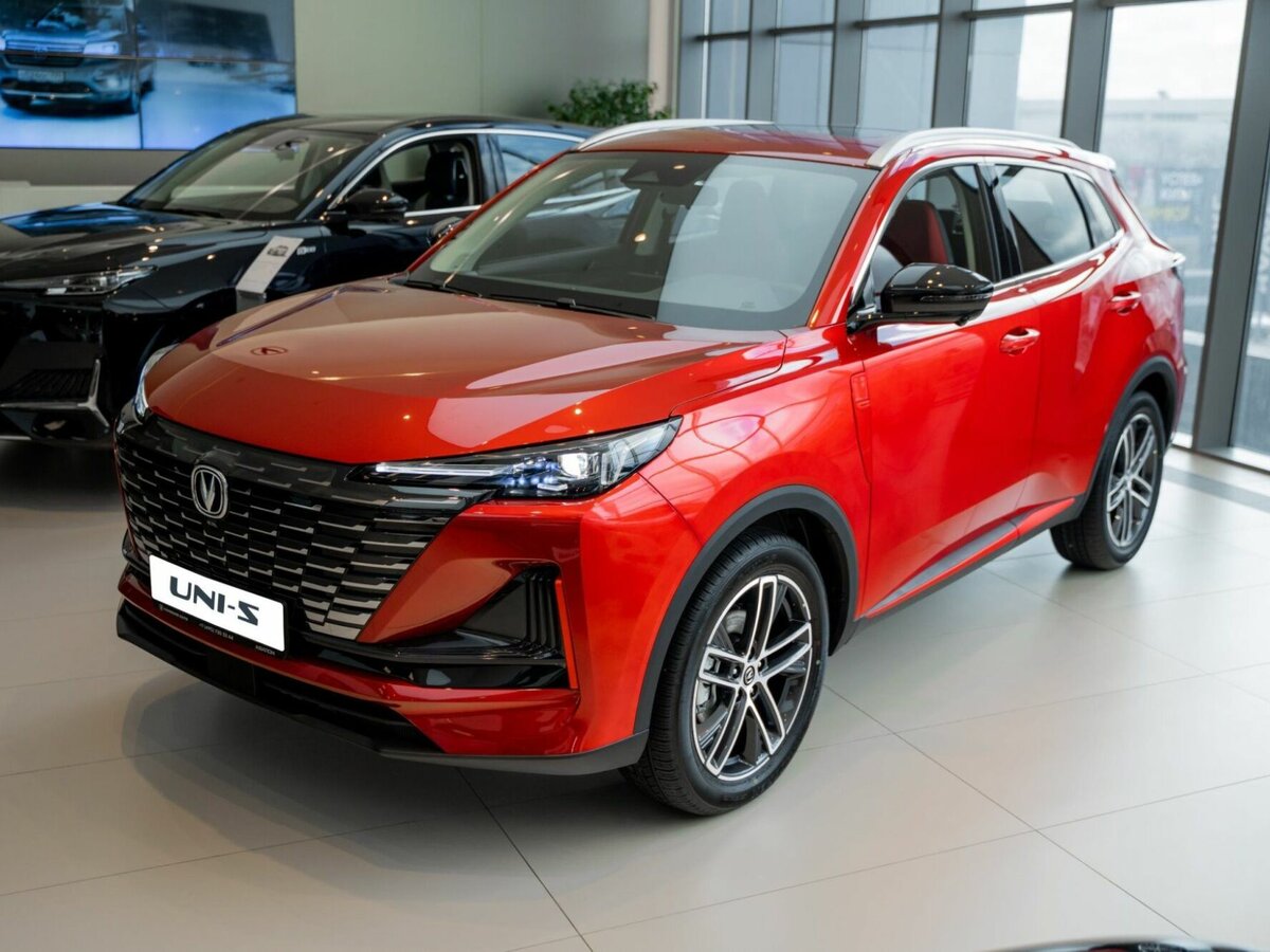 Открыть фотографии: Changan UNI-S I
