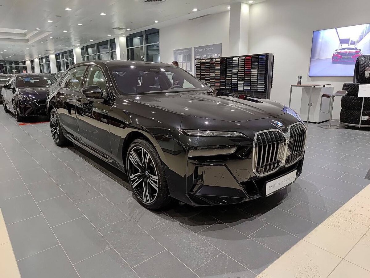 BMW 7 серии 740i xDrive VII (G70)