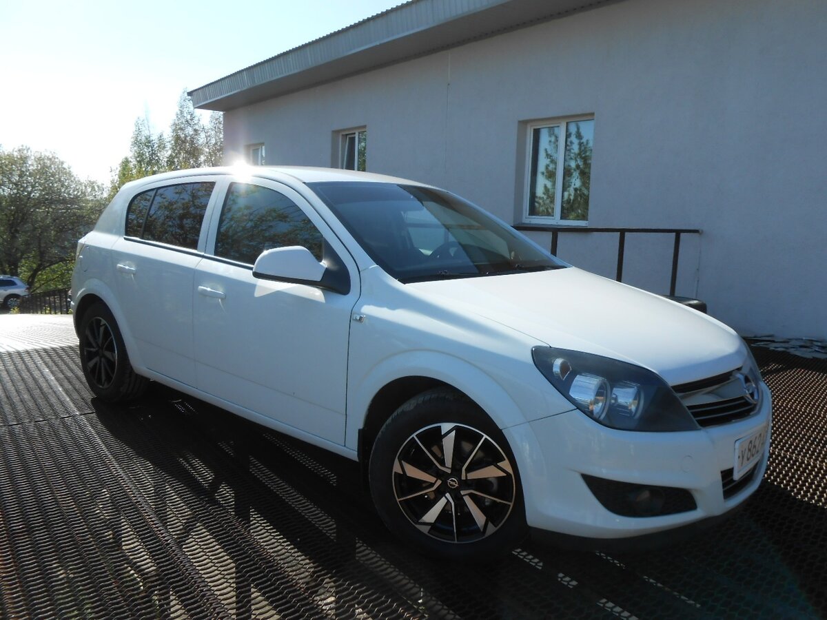 Открыть фотографии: Opel Astra H Рестайлинг