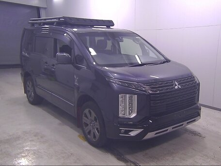 Mitsubishi Delica D:5 I Рестайлинг