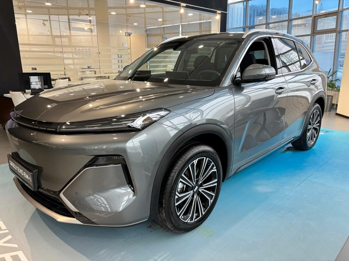 Открыть фотографии: Geely EX5 Гибрид