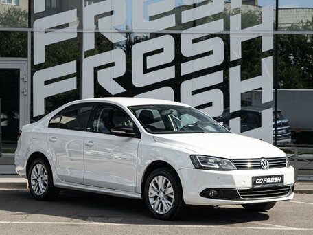Volkswagen Jetta VI