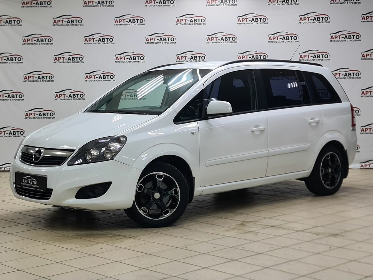 Opel Zafira B Рестайлинг