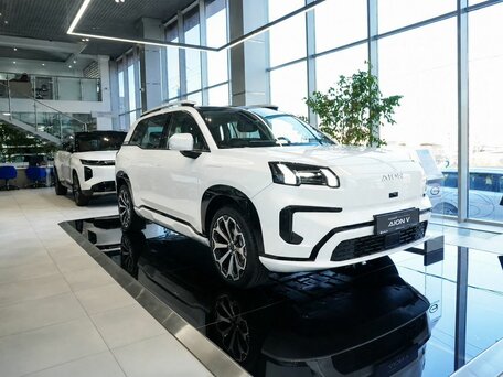 GAC Aion V
