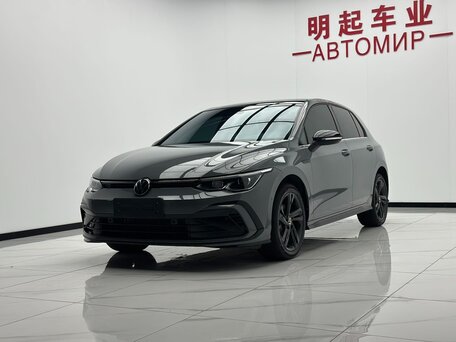 Volkswagen Golf VIII